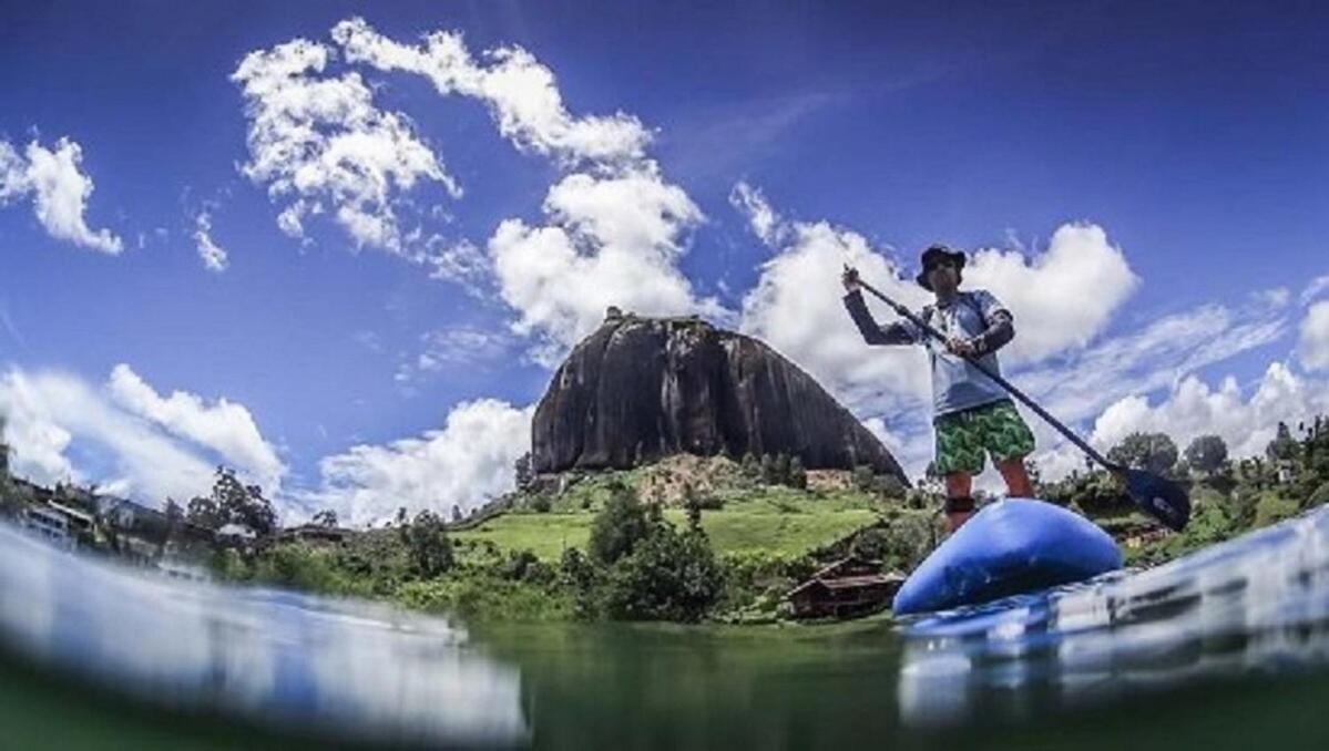 Cabana Privada Sin Prisa "Not Rush" Preciosa! Con Jacuzzi, Vista Y Acceso Directo Al Embalse, Vista A La Piedra , Deporte Acuatico Paddle Board And Breakfast Incluidos ! Imperdible กัวตาเป ภายนอก รูปภาพ