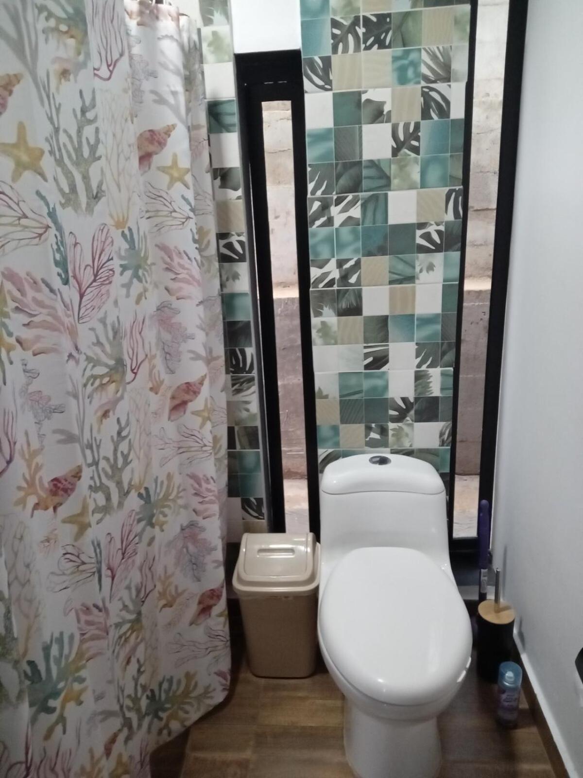 Cabana Privada Sin Prisa "Not Rush" Preciosa! Con Jacuzzi, Vista Y Acceso Directo Al Embalse, Vista A La Piedra , Deporte Acuatico Paddle Board And Breakfast Incluidos ! Imperdible กัวตาเป ภายนอก รูปภาพ